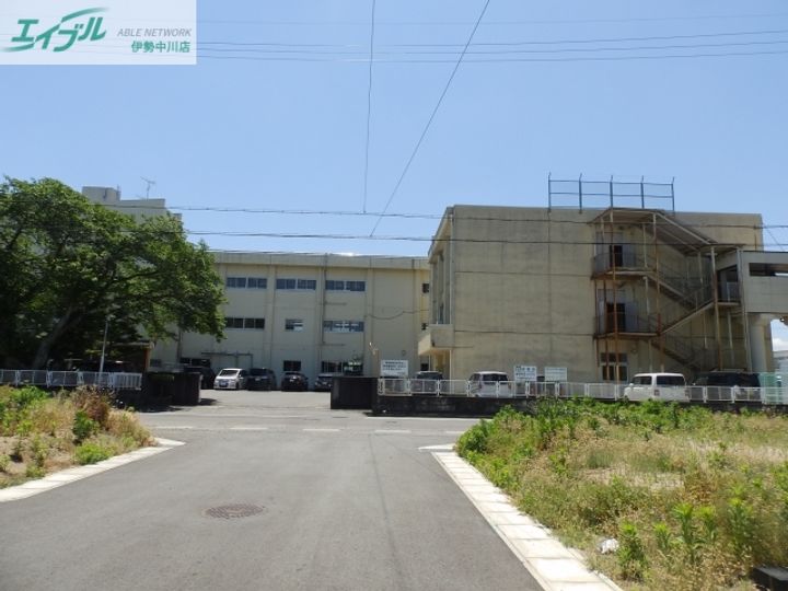 サンヒルズの周辺