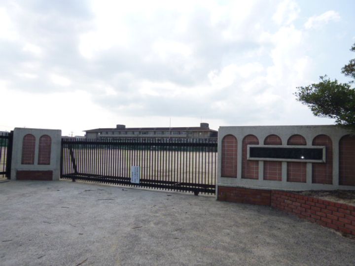 ドミールユーBの周辺