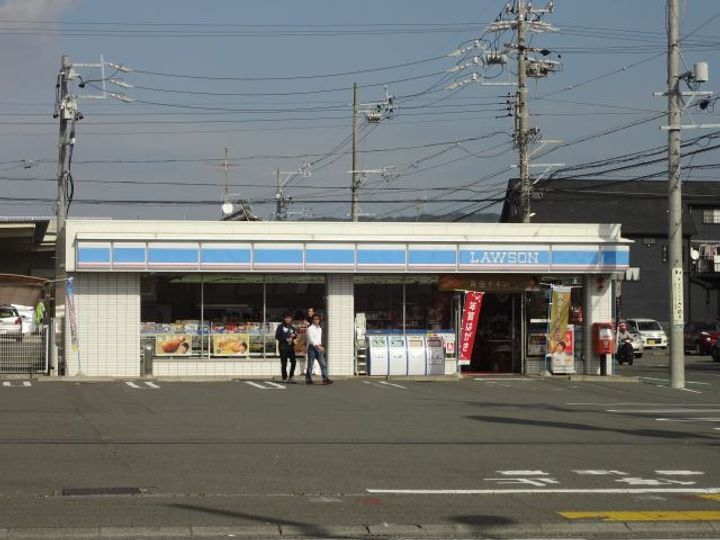 メゾン・ラ・フレーズの周辺