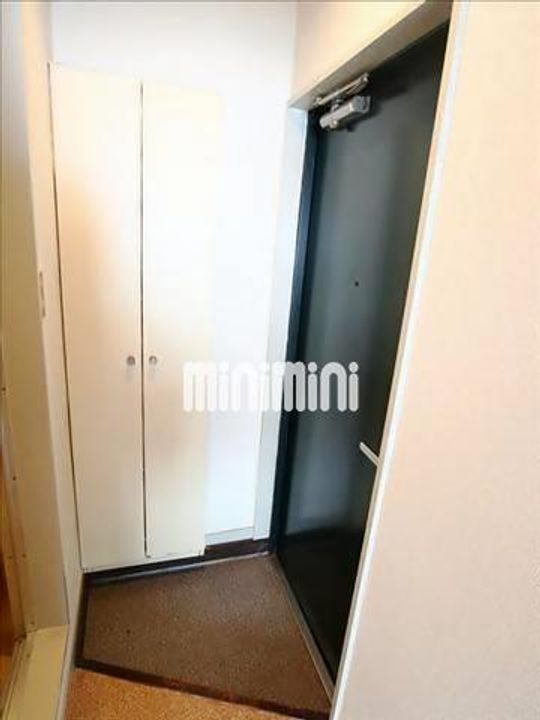 ネプラス戸塚の玄関