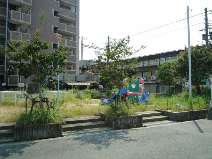 パークナードフィット美章園の周辺