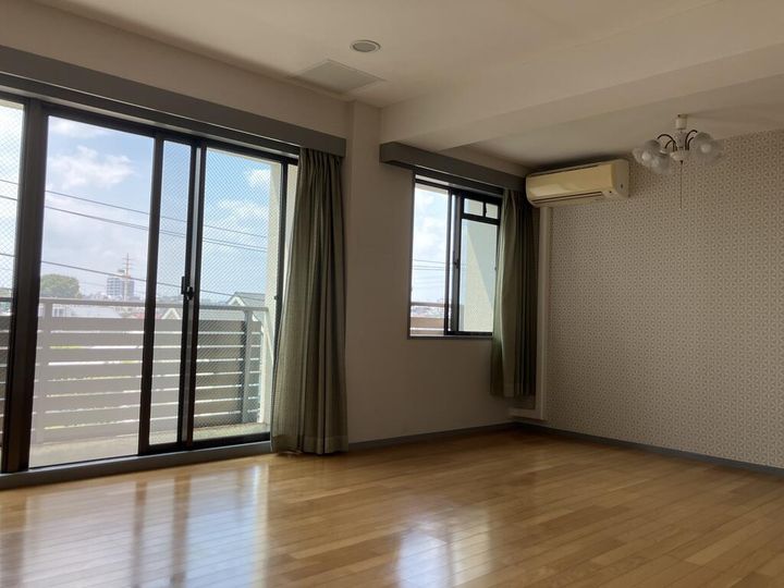 下北沢KYマンションの居間