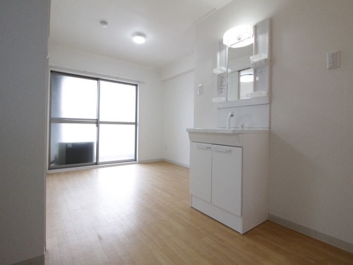 マンション山下の居間