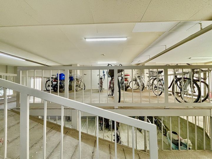 マンション山下の地図