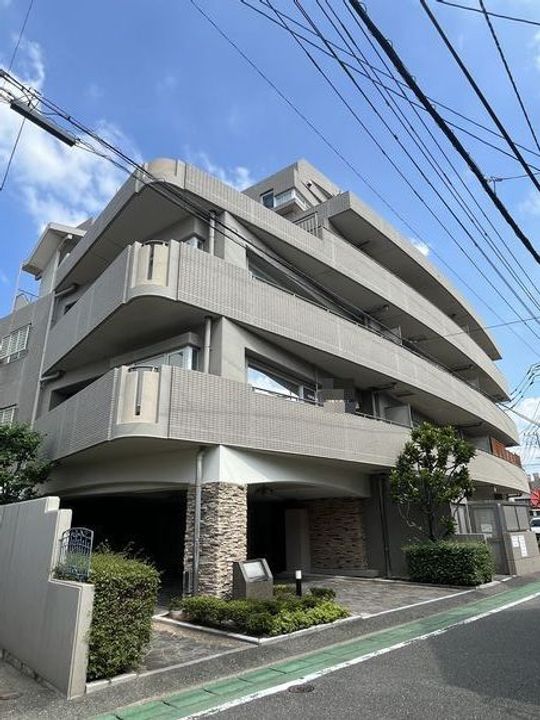 白木原ガーデンハウスの外観