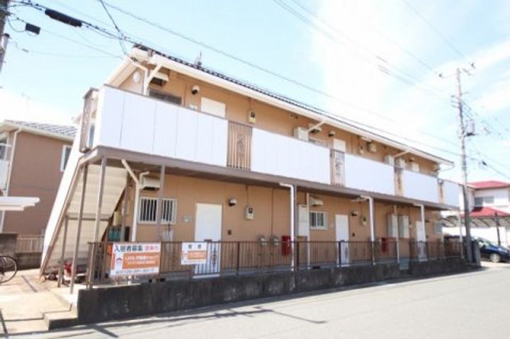 リバーコートの外観