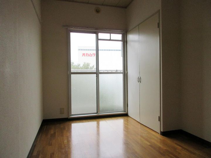 グレースメゾンの居間