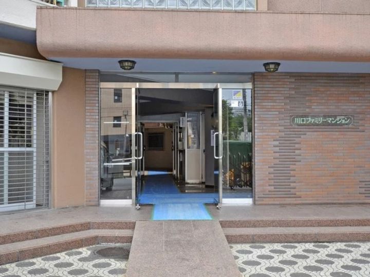 川口ファミリーマンションの地図