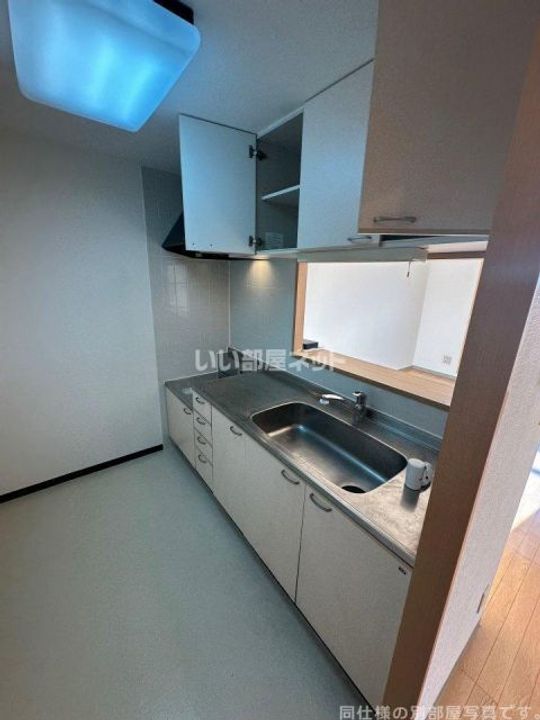 埼玉県上尾市大字原市(マンション)の賃貸物件のキッチン