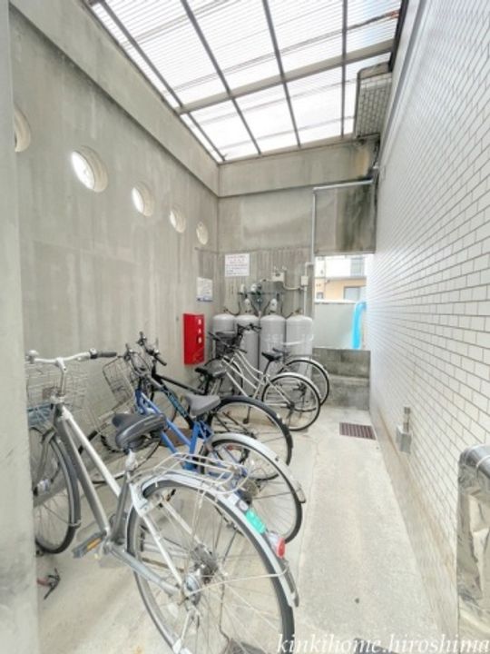 広島県広島市佐伯区五日市中央3(マンション)の賃貸物件の地図