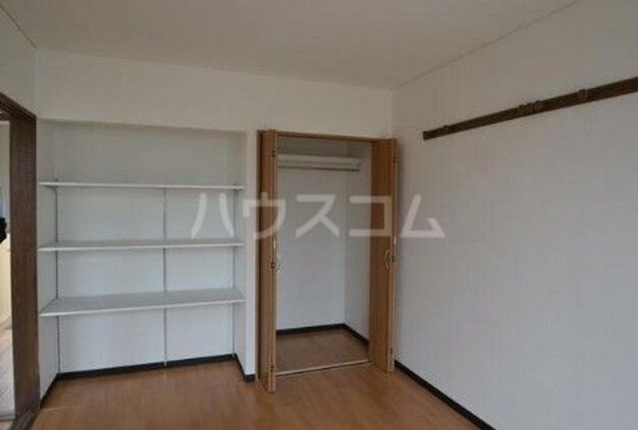 ジュネス丸山台の居間