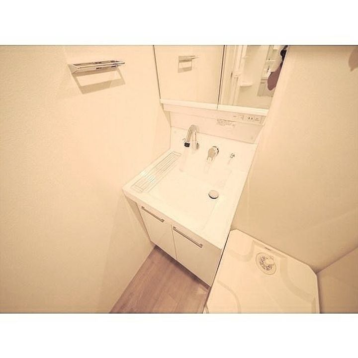 LEGALAND東新宿の内装