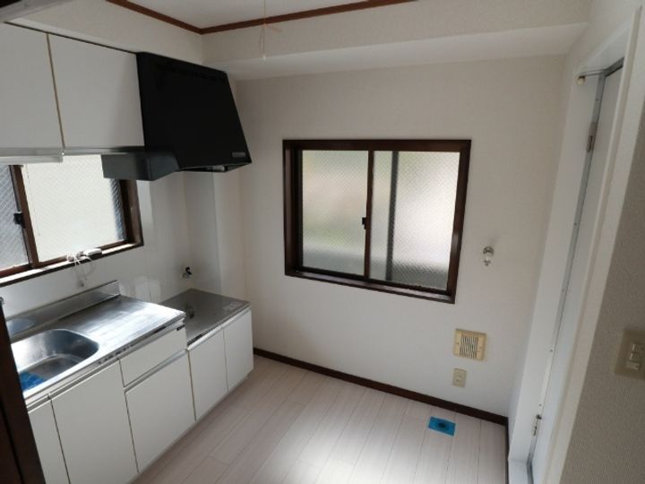 MKハイツの内装