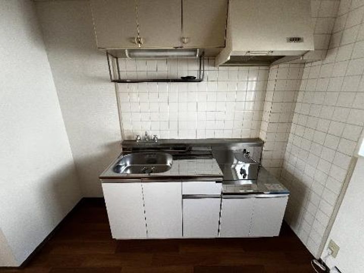 コーポ江戸A棟のキッチン