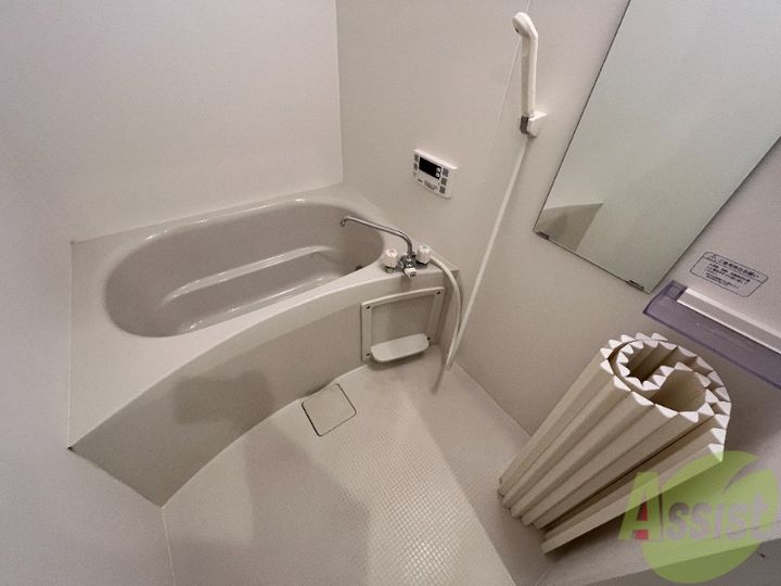 アスコット薬師堂西の風呂