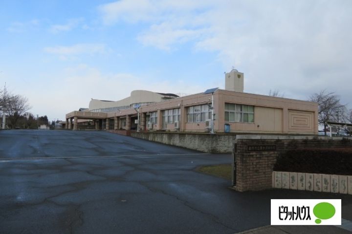 コーポすかいらーくの周辺