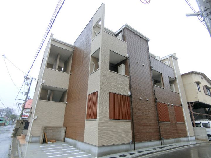 M&T近大前の外観