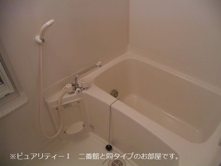 ピュアリティーI 二番館の風呂