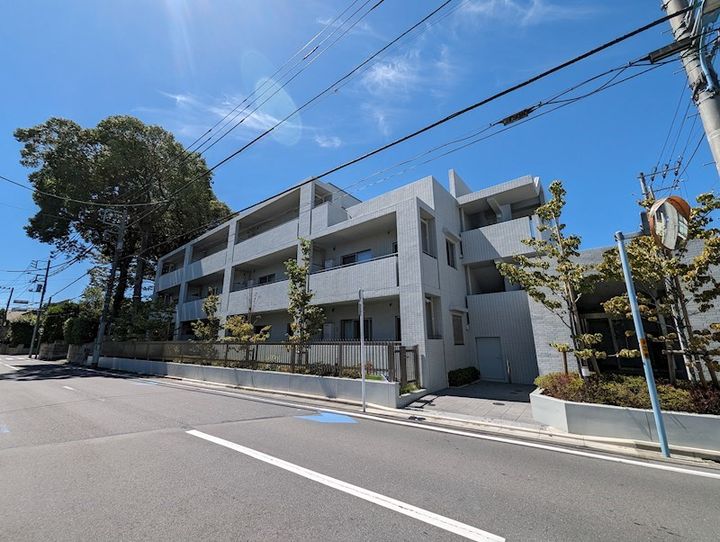 Uガーデン南荻窪の外観