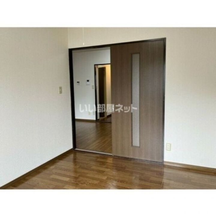 リンピアMIYAKEの居間