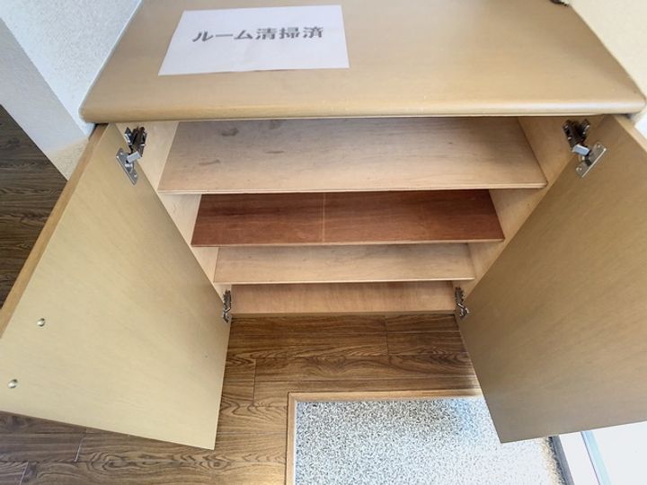 アネックスAの内装