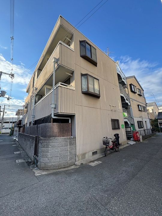 シティライフ中山の外観