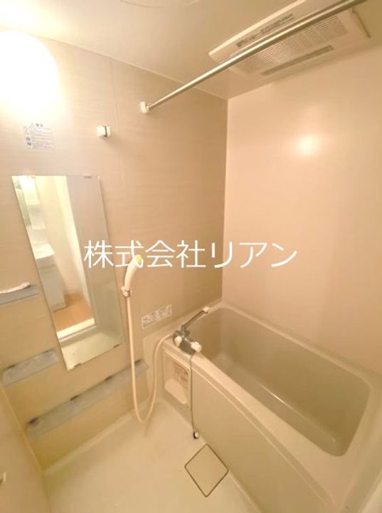 CEL MORISHITAの風呂