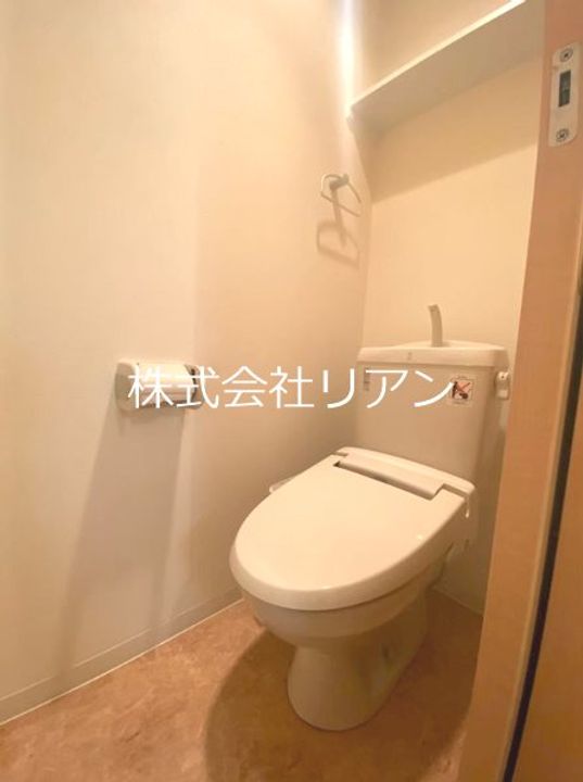 CEL MORISHITAの内装