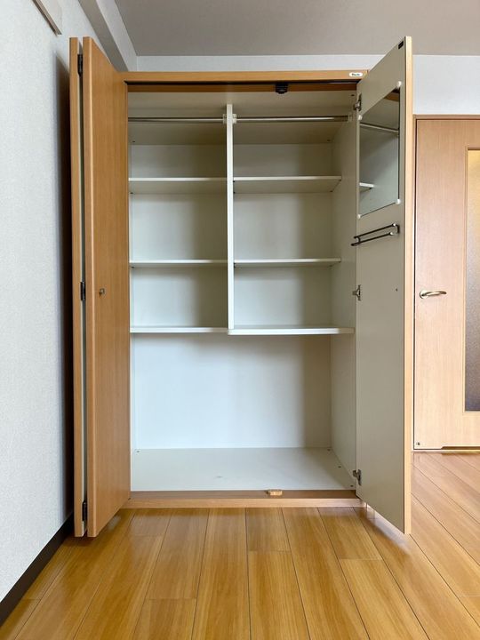 ウイステリア千種の内装