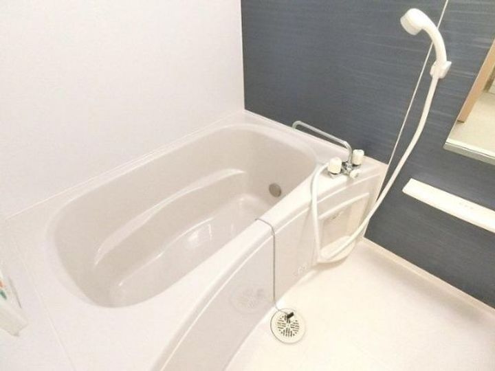 プラシード11の風呂