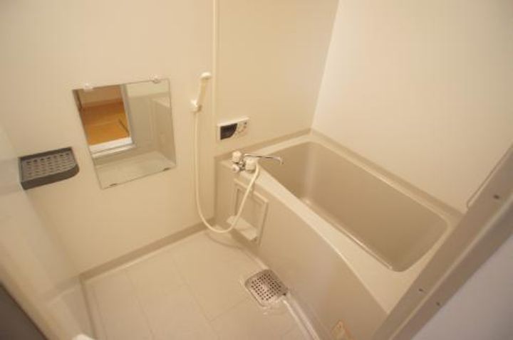 フルール・ド・ヴェールI棟の風呂