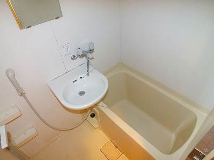 SKハイツの風呂