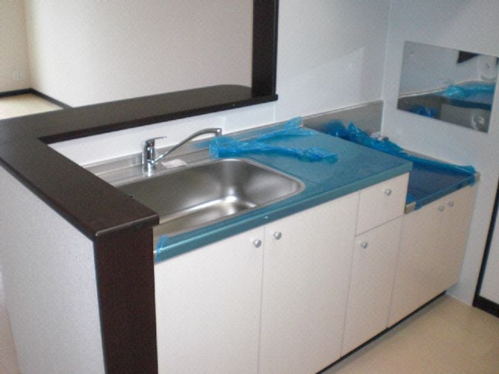 三重県鈴鹿市高岡台2(一戸建)の賃貸物件のキッチン