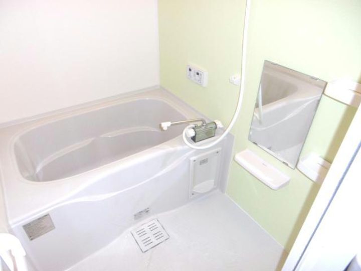 三重県鈴鹿市高岡台2(一戸建)の賃貸物件の風呂