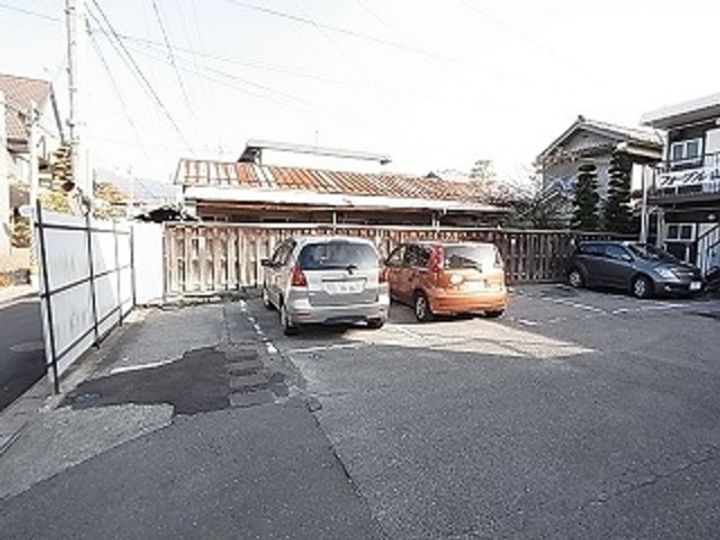 フォーブル山岡の地図