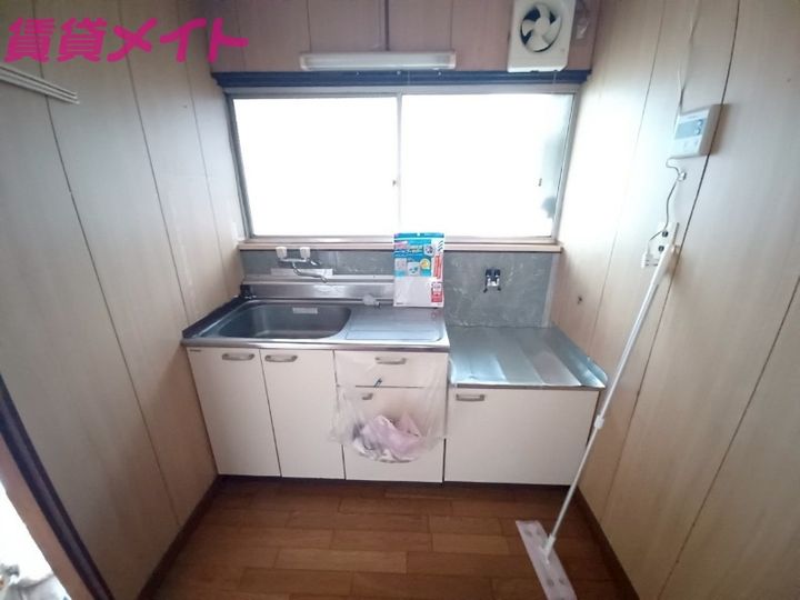 松岡田端アパートのキッチン