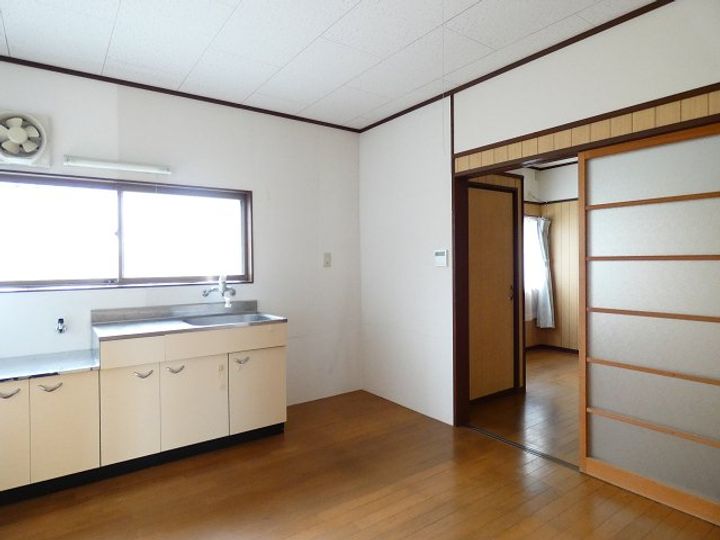 山口県宇部市上野中町(一戸建)の賃貸物件の居間