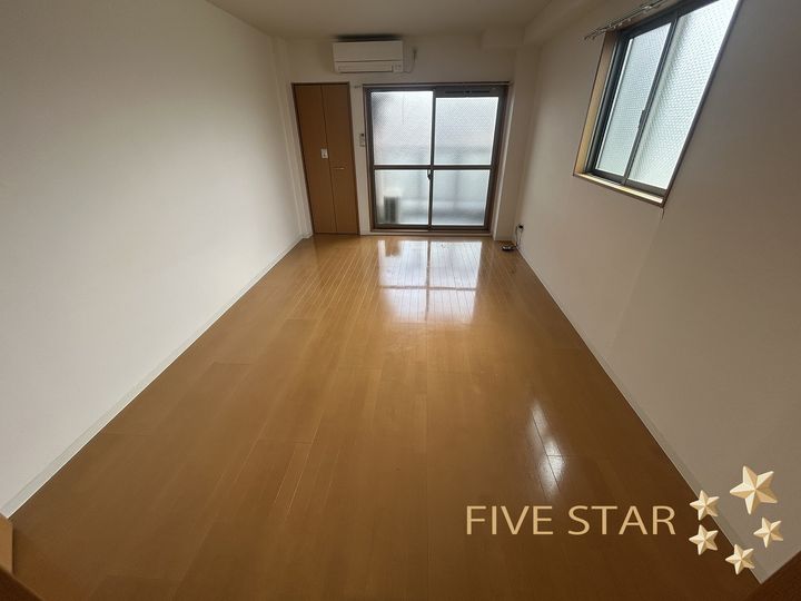 大阪府枚方市須山町(マンション)の賃貸物件の居間