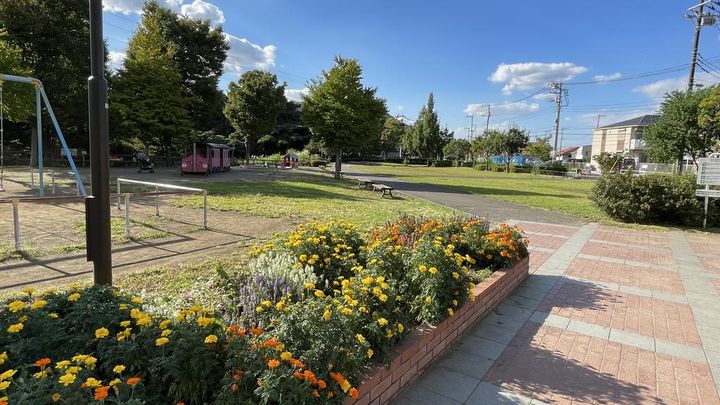 サンコート霧が丘Aの周辺