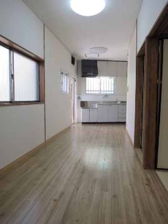 大阪府吹田市片山町3(一戸建)の賃貸物件の居間