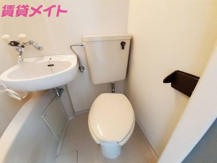 シティハウス西川の内装