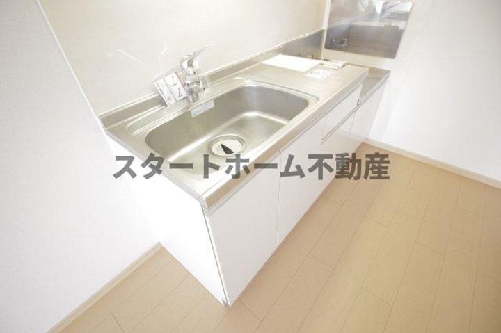 ラ・メゾン アンソレイエBのキッチン