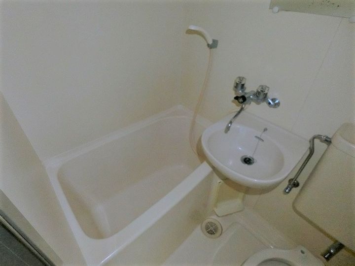 シャトル美堀の風呂