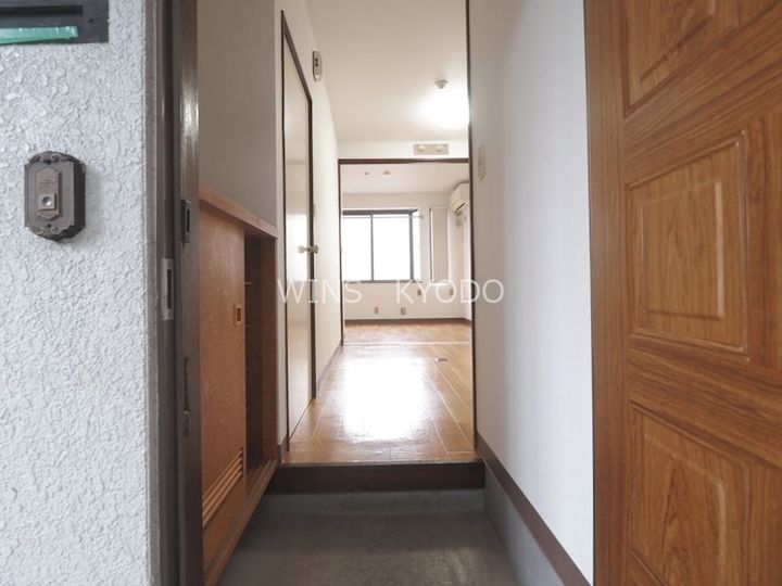 メゾンドエステティックの玄関