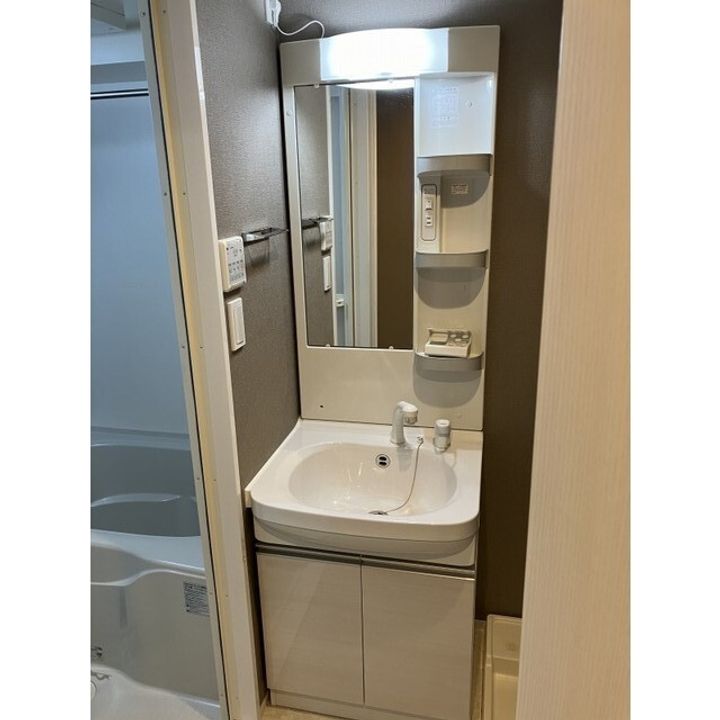 ウエンズ勝山の内装