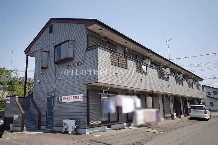 アーバン菊水 2の外観