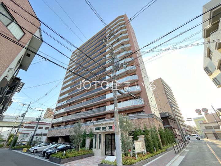プレジオ関目の外観