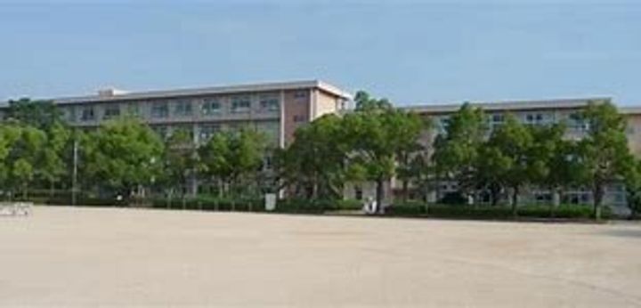 コンフォールAの周辺