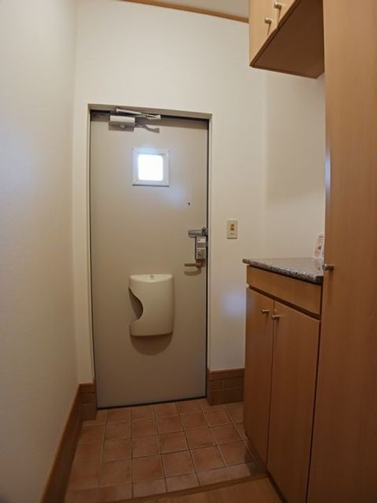 福島県いわき市錦町江栗1(アパート)の賃貸物件の玄関