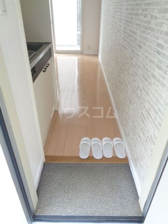 千葉県船橋市滝台1(アパート)の賃貸物件の玄関